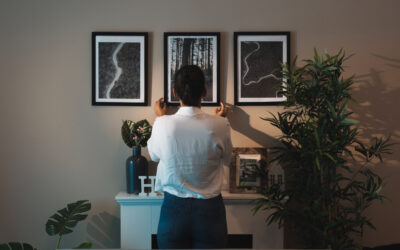Seasonal Wall Art Swaps: A Simple Way to Refresh Your Space Year-Round