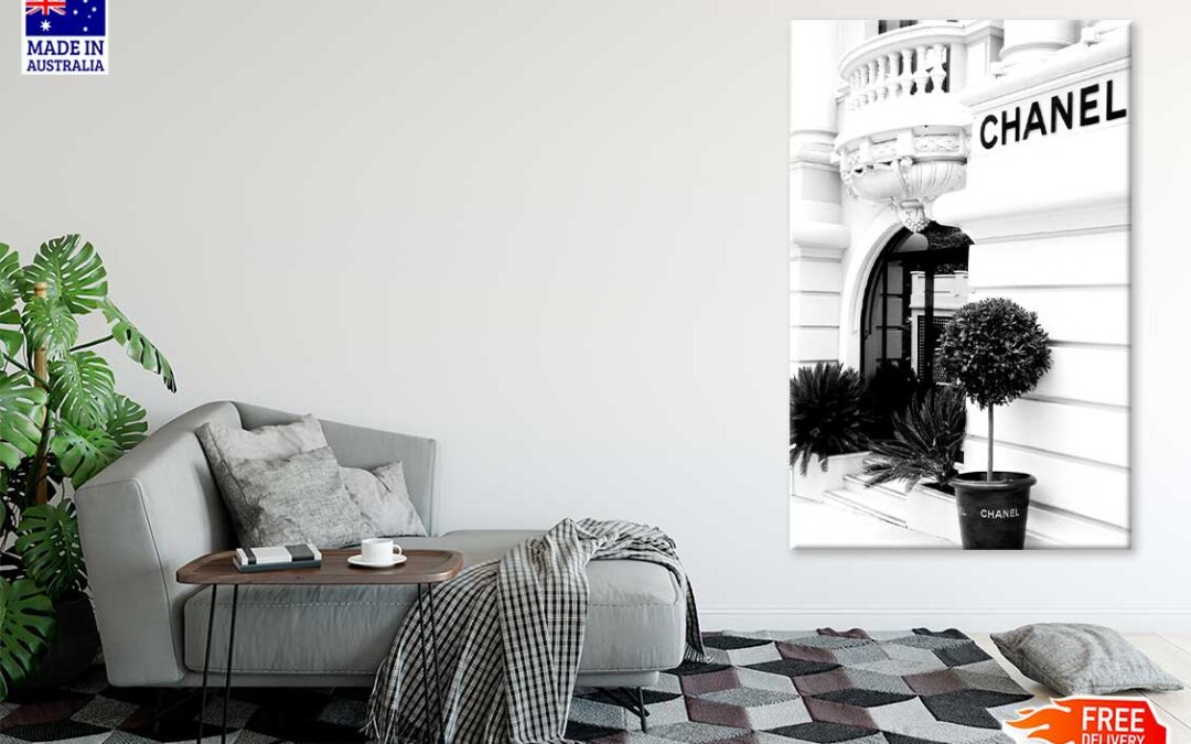 Bella Home Black And White Fashion Store Print Canvas Ready to hang